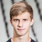 https://www.theyscored.com/assets-cl/players/304239.png
