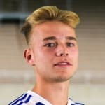 https://www.theyscored.com/assets-cl/players/421204.png
